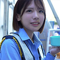 『翔乃そら 合法ロリ交通警備員が3PイキまくりAVデビューｗｗ』の紹介画像