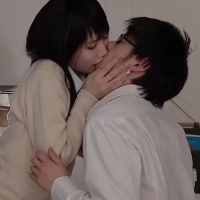 「絶対中に出すなよ！？」陰キャの優太君が、一軍女子に言いなりになりながらも夢のセックスを楽しみます。 - サムネイル画像